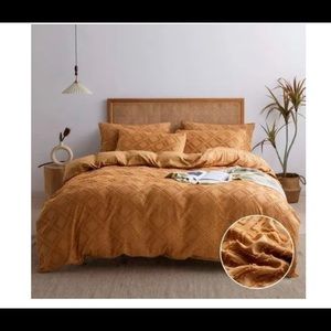 JELLYMONI Duvet Cover King, Rust Microfiber Tufted Duvet Cover Set , Boho